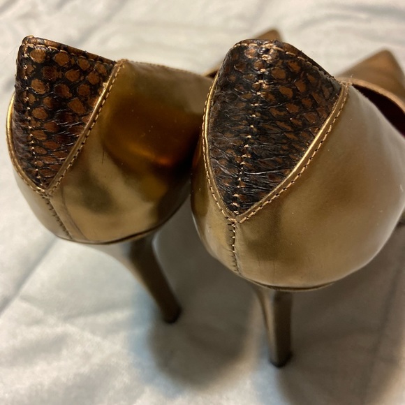 Sam Edelman Celia bronze snakeskin accent heels - Picture 6 of 13
